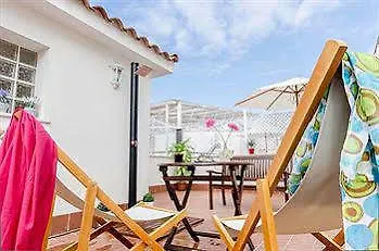 霍纳什勒斯伯爵旅游公寓酒店